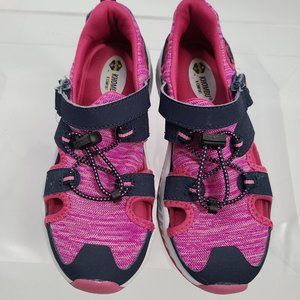 Khombu‎ Skylor Closed Toe Athletic Sandals Navy/Pink 277041 Girls Youth Size 1
